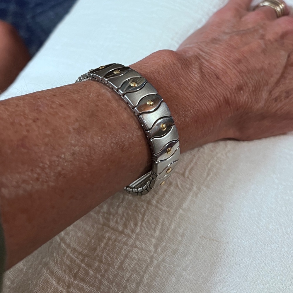 Milor Italy SS & 18k stretch bracelet. Gently used. - Picture 3 of 7